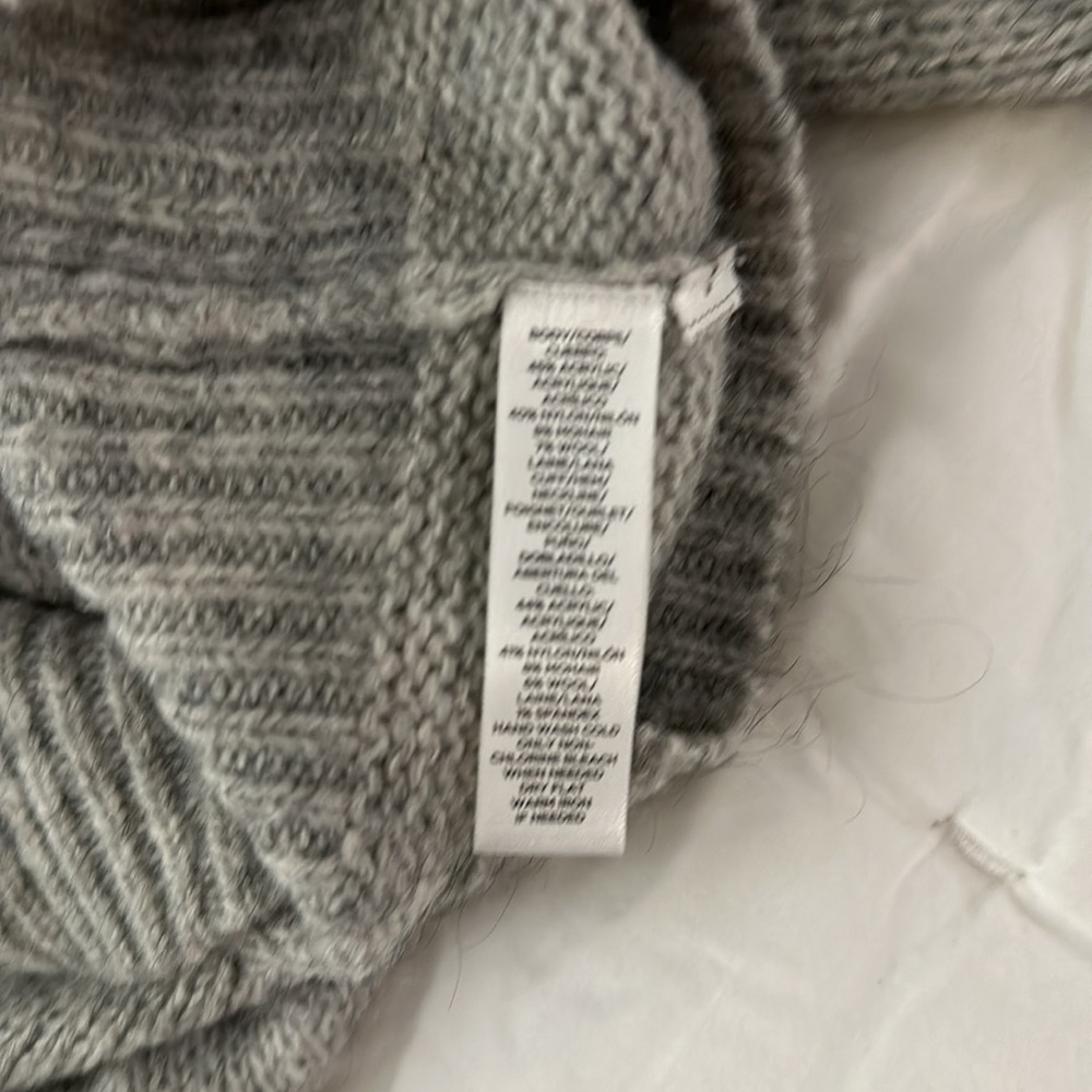 Loft sweater - Picture 7 of 7